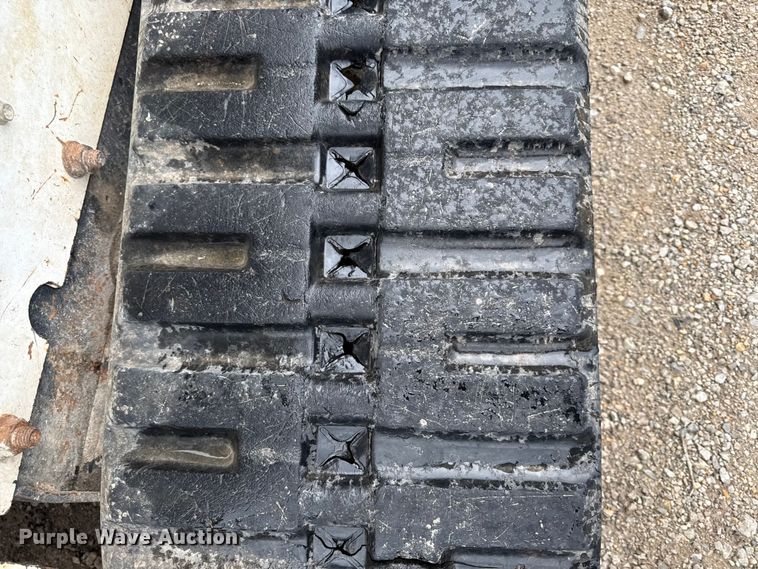 image for item EV6037 2016 Bobcat T750 tracked skid steer loader