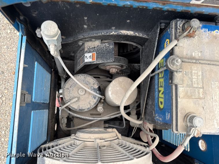 image for item EV6039 Miller Trailblazer 302 Air Pak welder/generator