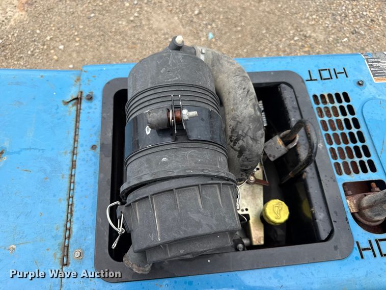 image for item EV6039 Miller Trailblazer 302 Air Pak welder/generator