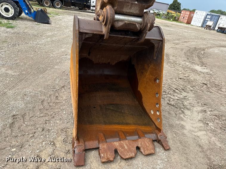 image for item EV6042 2007 Caterpillar 328D LCR excavator