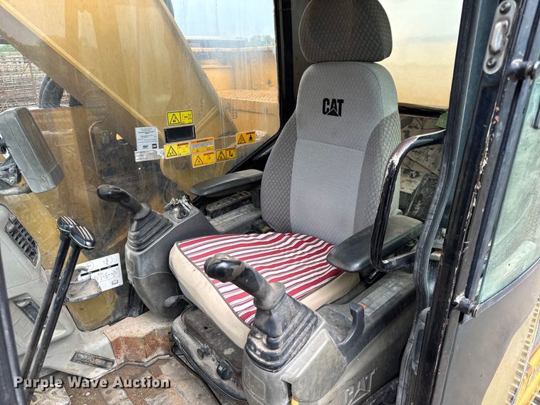 image for item EV6042 2007 Caterpillar 328D LCR excavator