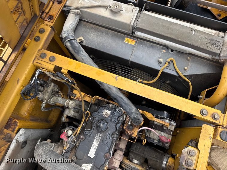 image for item EV6042 2007 Caterpillar 328D LCR excavator