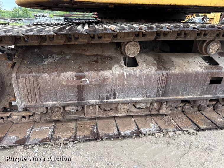 image for item EV6042 2007 Caterpillar 328D LCR excavator
