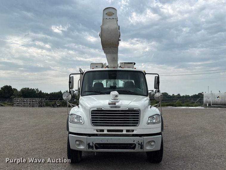 image for item EV6056 2015 Freightliner Business Class M2 106 bucket truck