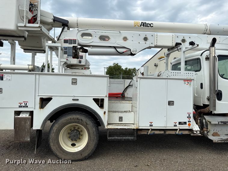 image for item EV6056 2015 Freightliner Business Class M2 106 bucket truck