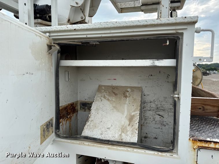 image for item EV6056 2015 Freightliner Business Class M2 106 bucket truck
