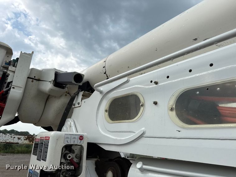 image for item EV6056 2015 Freightliner Business Class M2 106 bucket truck