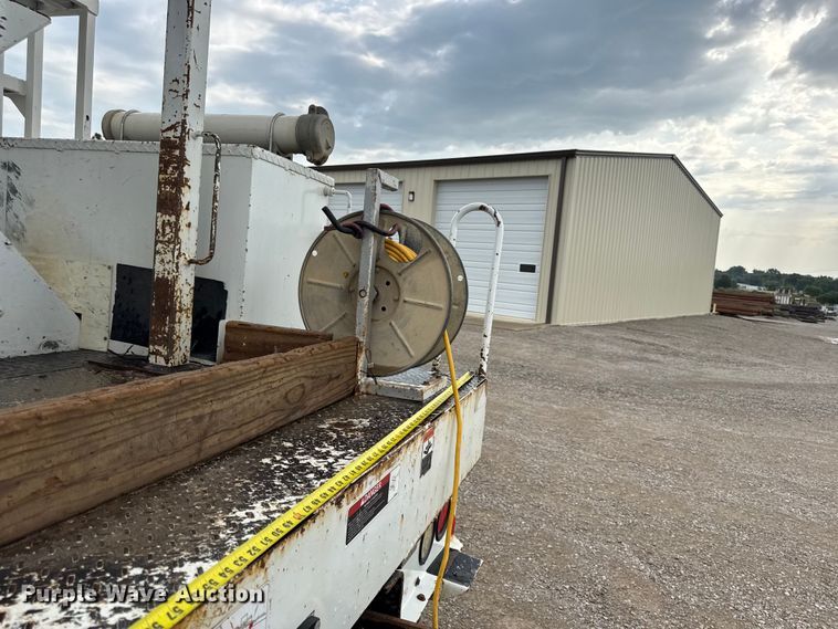 image for item EV6056 2015 Freightliner Business Class M2 106 bucket truck