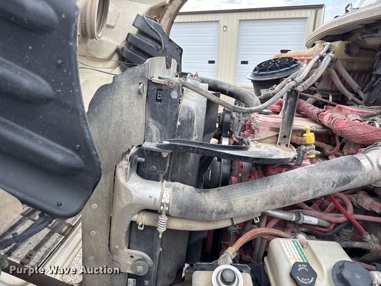 image for item EV6056 2015 Freightliner Business Class M2 106 bucket truck