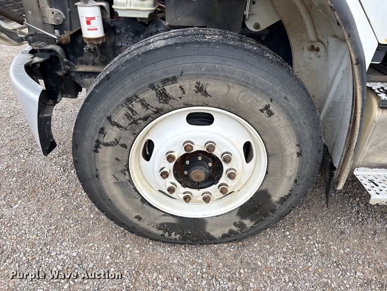 image for item EV6056 2015 Freightliner Business Class M2 106 bucket truck