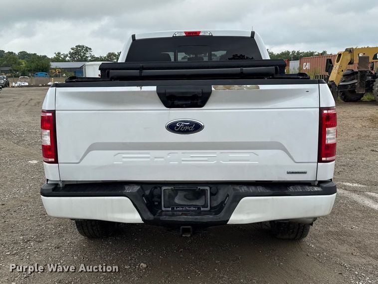 image for item EV6066 2020 Ford F150 Super Duty XLT Crew Cab pickup truck