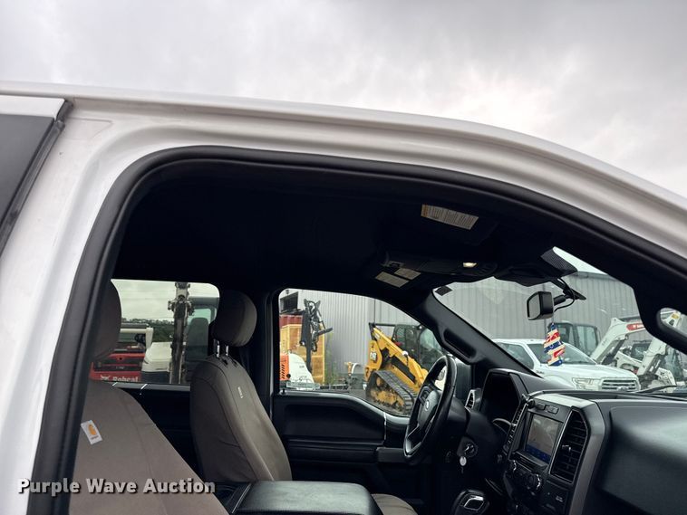 image for item EV6066 2020 Ford F150 Super Duty XLT Crew Cab pickup truck