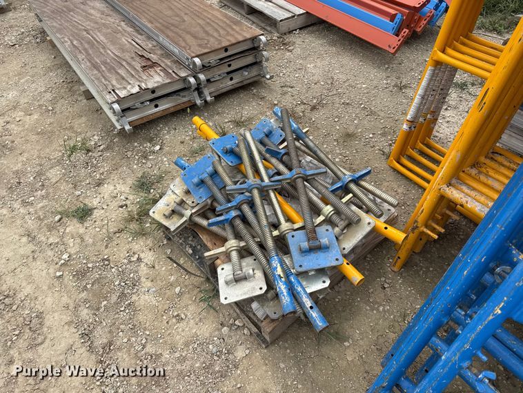 image for item EV6071 BilJax scaffolding