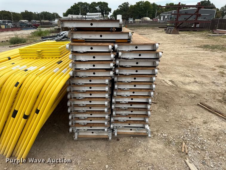 image for item EV6071 BilJax scaffolding