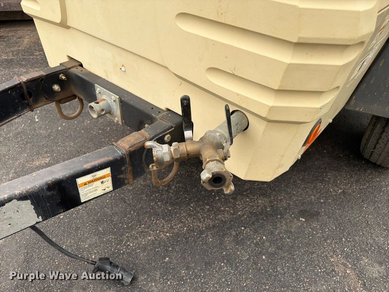 image for item EW2167 Ingersoll Rand air compressor