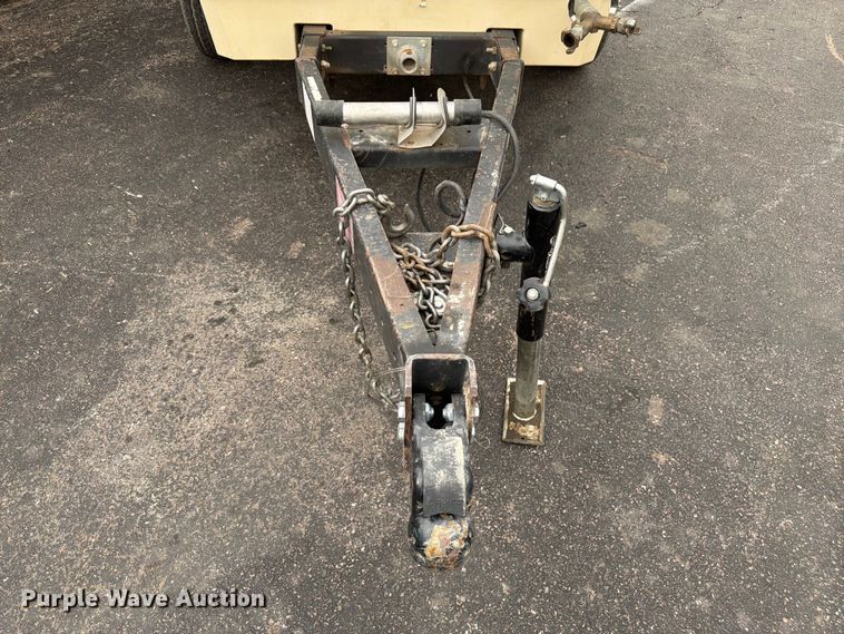 image for item EW2167 Ingersoll Rand air compressor