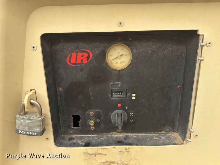 image for item EW2167 Ingersoll Rand air compressor