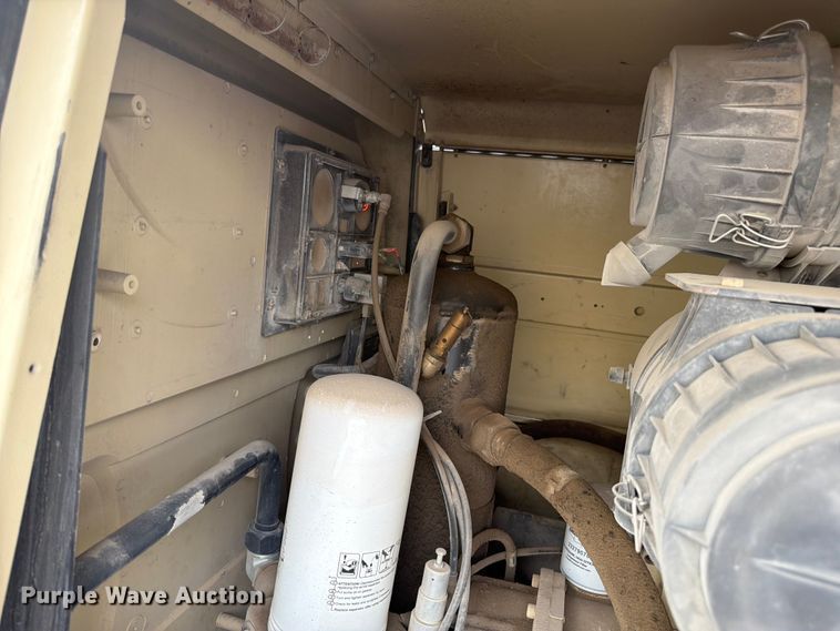 image for item EW2167 Ingersoll Rand air compressor