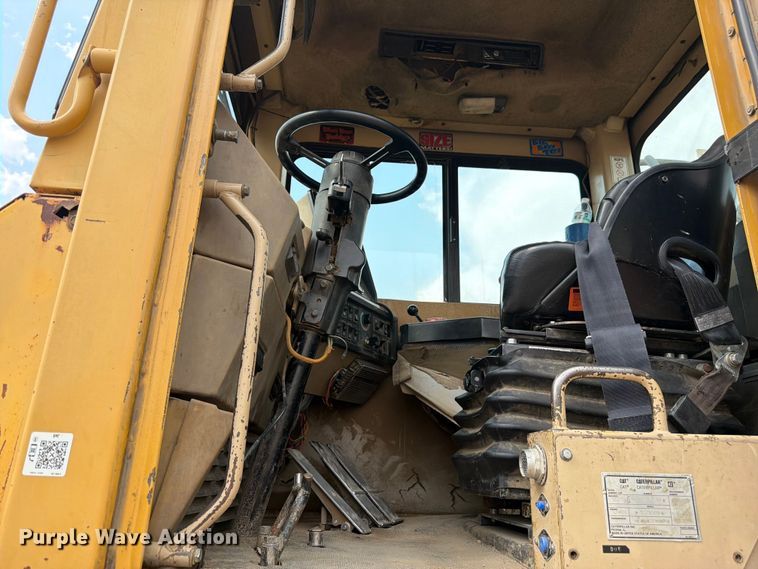 image for item EW2168 1998 Caterpillar 627F scraper