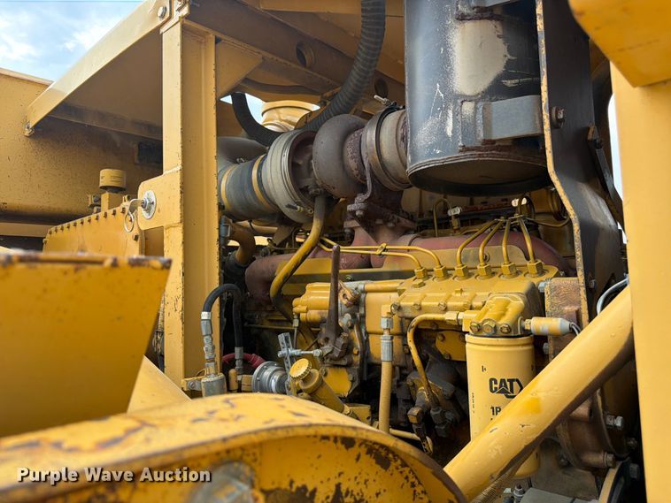image for item EW2168 1998 Caterpillar 627F scraper