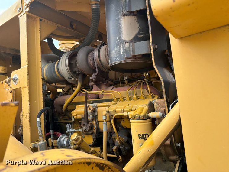 image for item EW2168 1998 Caterpillar 627F scraper
