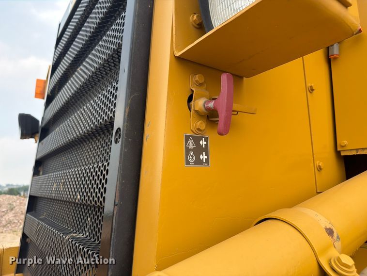 image for item EW2169 1998 Caterpillar 627F scraper