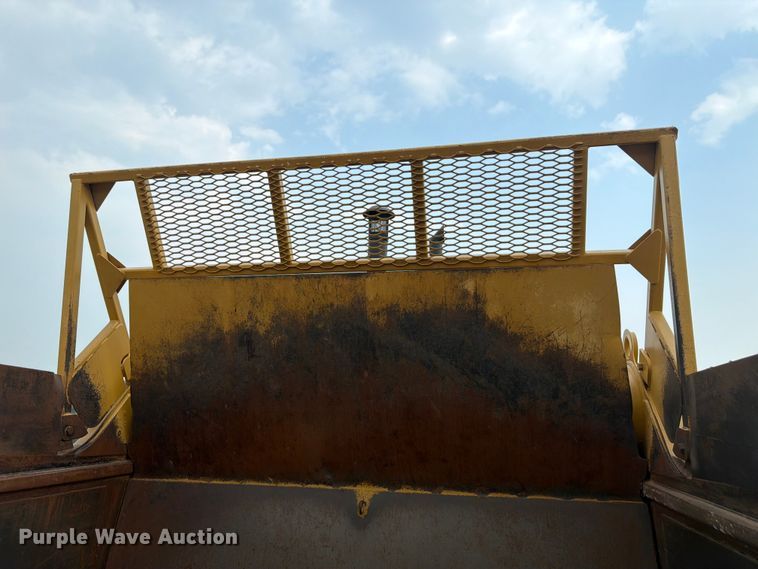 image for item EW2169 1998 Caterpillar 627F scraper