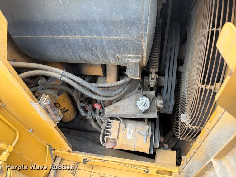 image for item EW2169 1998 Caterpillar 627F scraper