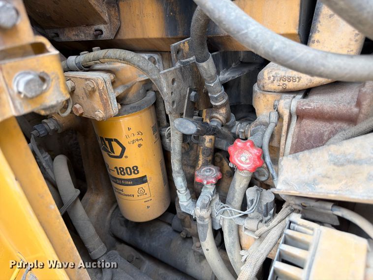 image for item EW2169 1998 Caterpillar 627F scraper
