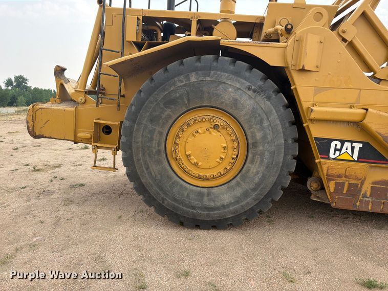 image for item EW2169 1998 Caterpillar 627F scraper