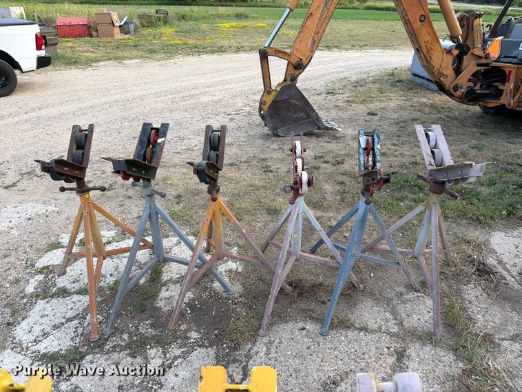 image for item EW5000 (6) Adjustable pipe stands