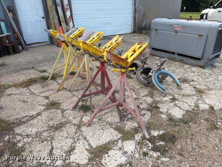image for item EW5001 (6) Adjustable pipe stands