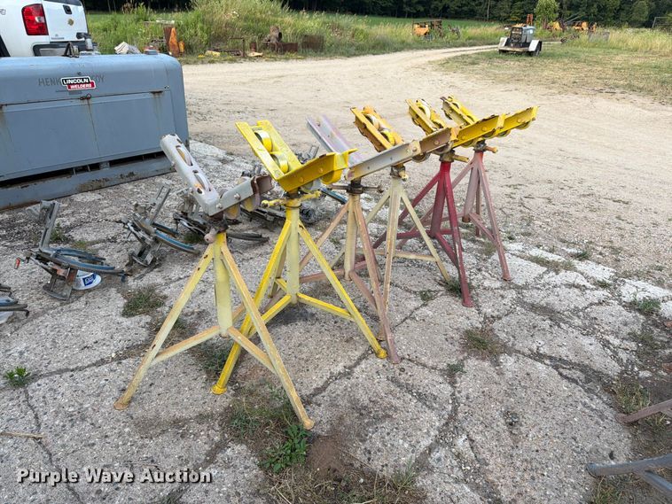 image for item EW5001 (6) Adjustable pipe stands