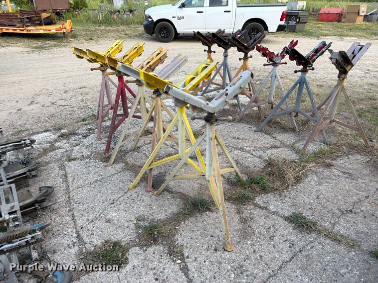 image for item EW5001 (6) Adjustable pipe stands