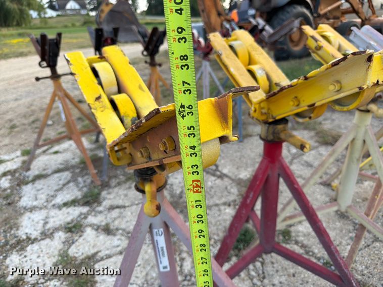 image for item EW5001 (6) Adjustable pipe stands
