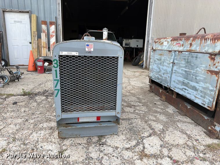 image for item EW5004 1979 Lincoln SA-250 welder