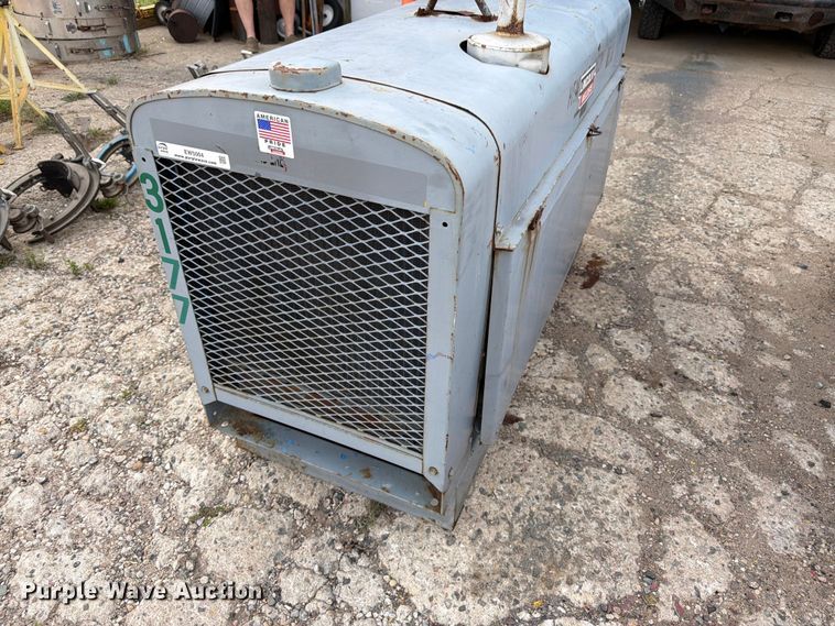 image for item EW5004 1979 Lincoln SA-250 welder