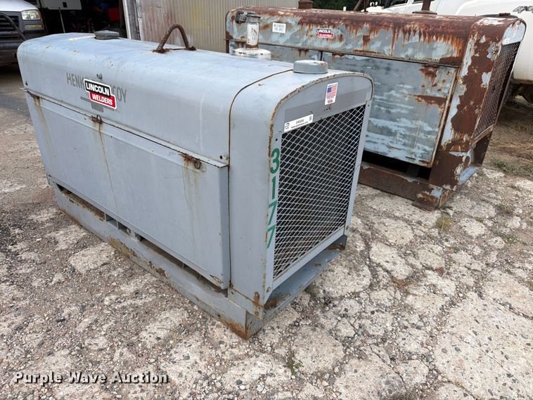 image for item EW5004 1979 Lincoln SA-250 welder