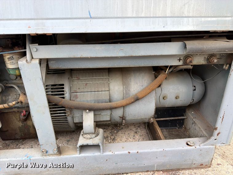 image for item EW5004 1979 Lincoln SA-250 welder