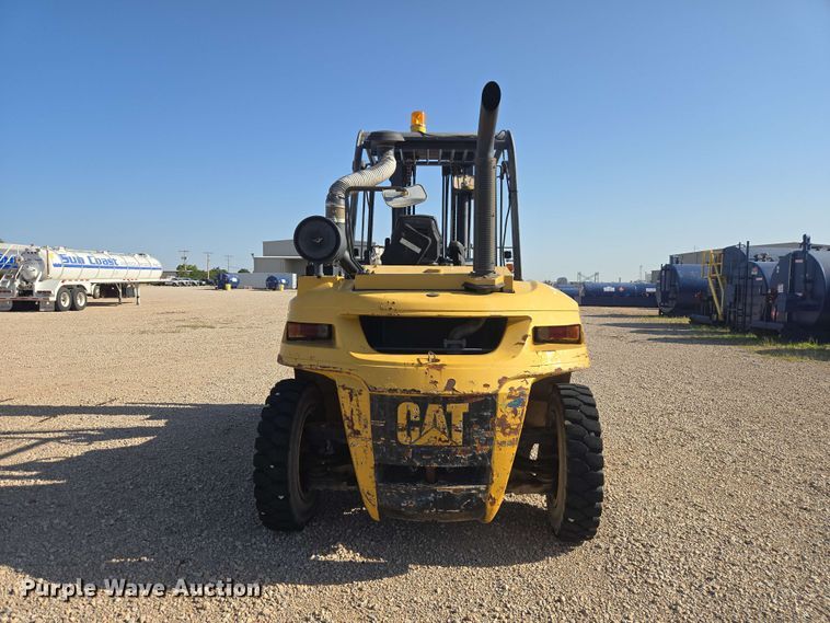 image for item EW8534 Caterpillar P17500 forklift