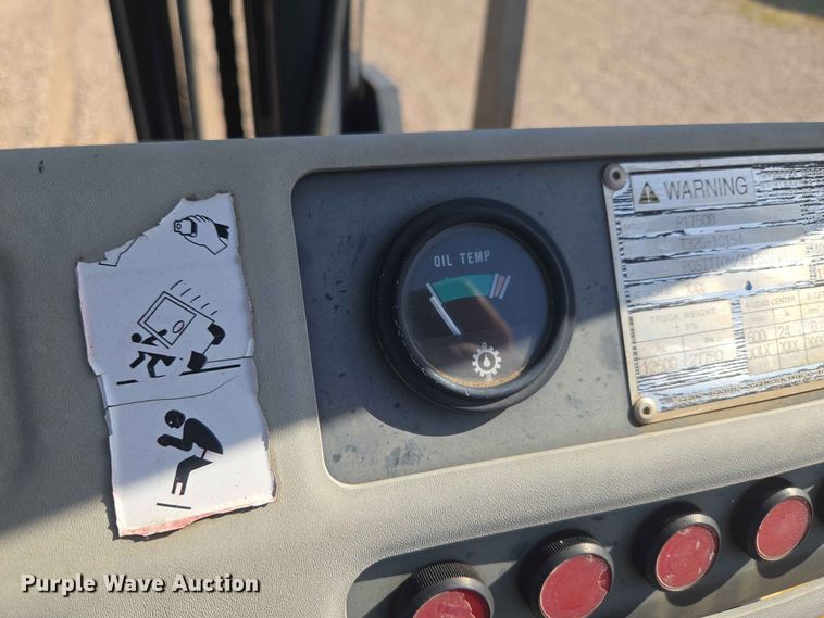 image for item EW8534 Caterpillar P17500 forklift