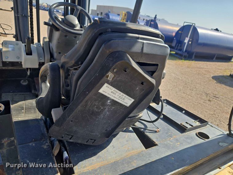 image for item EW8534 Caterpillar P17500 forklift