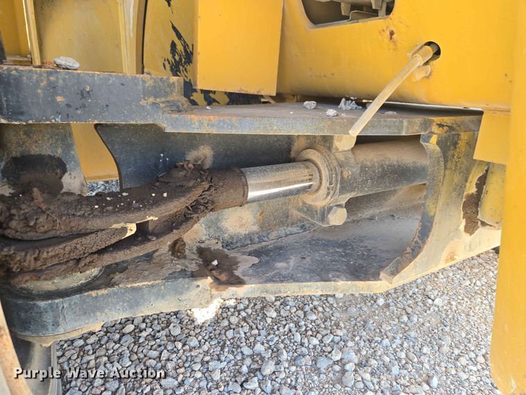 image for item EW8534 Caterpillar P17500 forklift