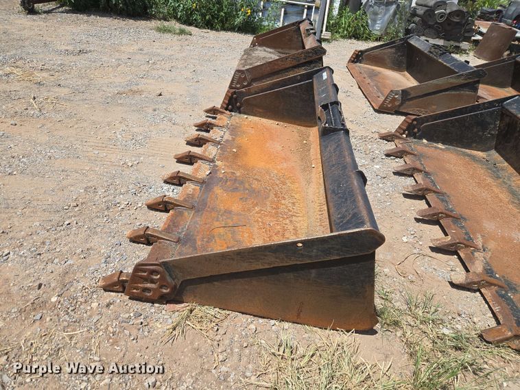 image for item EW8535 skid steer bucket