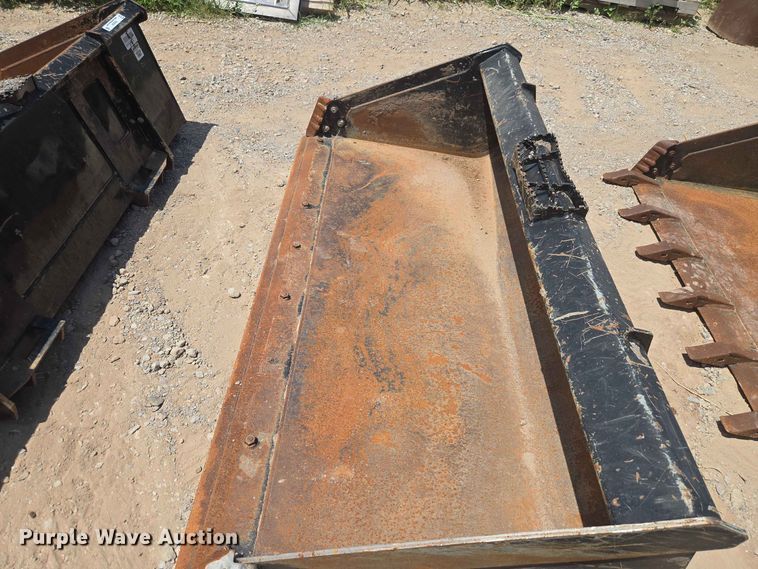 image for item EW8536 (2) Land Pridec skid steer buckets