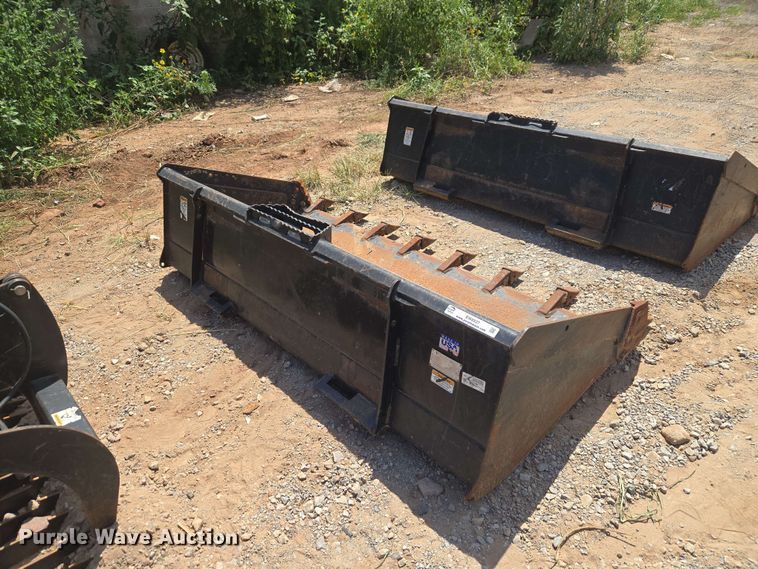 image for item EW8537 Paladin skid steer bucket