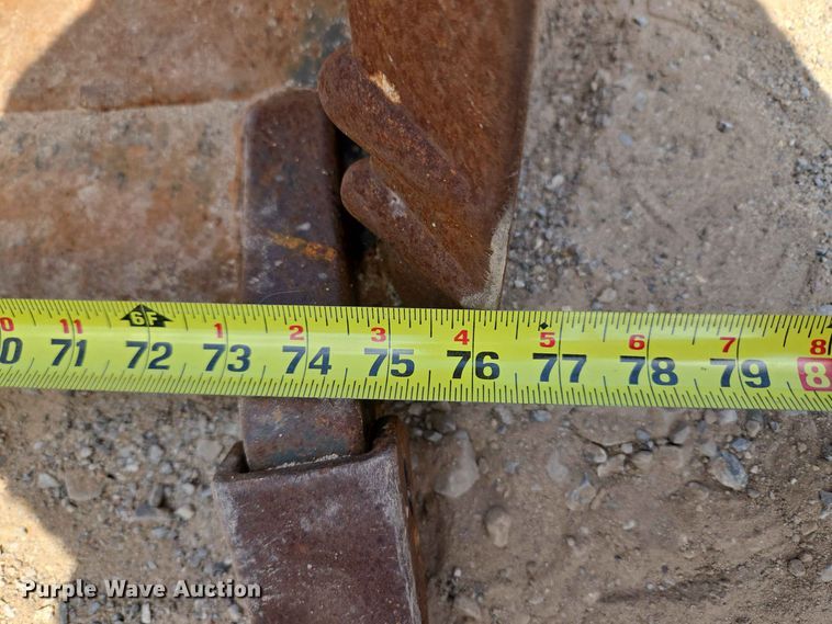 image for item EW8539 skid steer bucket
