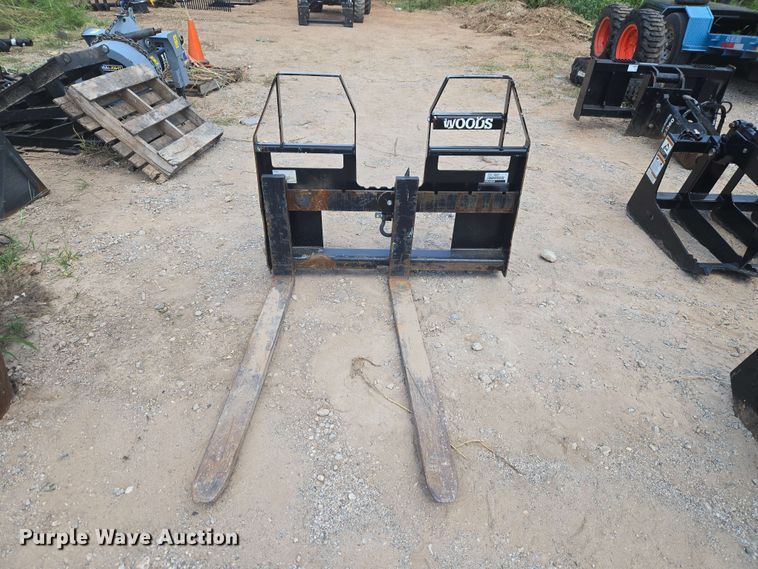 image for item EW8544 Woods PFW4448S skid steer forks