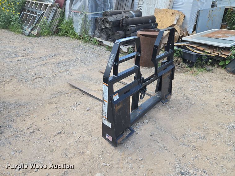 image for item EW8544 Woods PFW4448S skid steer forks