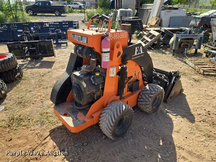 image for item EW8550 2020 McLaughlin Bush Ranger H compact utility loader